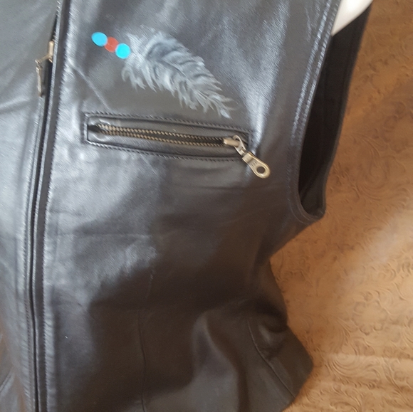 Hand painted leather vest - Picture 6 of 7